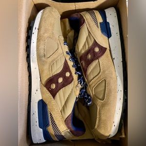 Saucony-Originals shadow Tan men’s size 11 -never worn